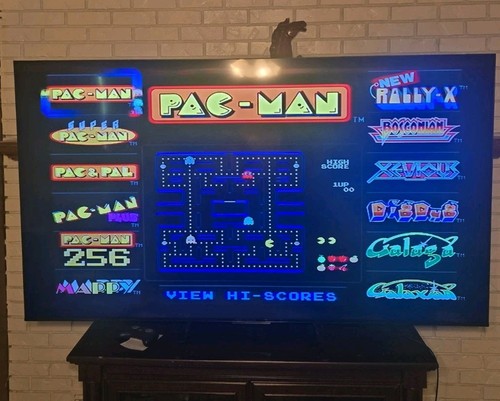 Namco bandai pac man - namco, pac-man